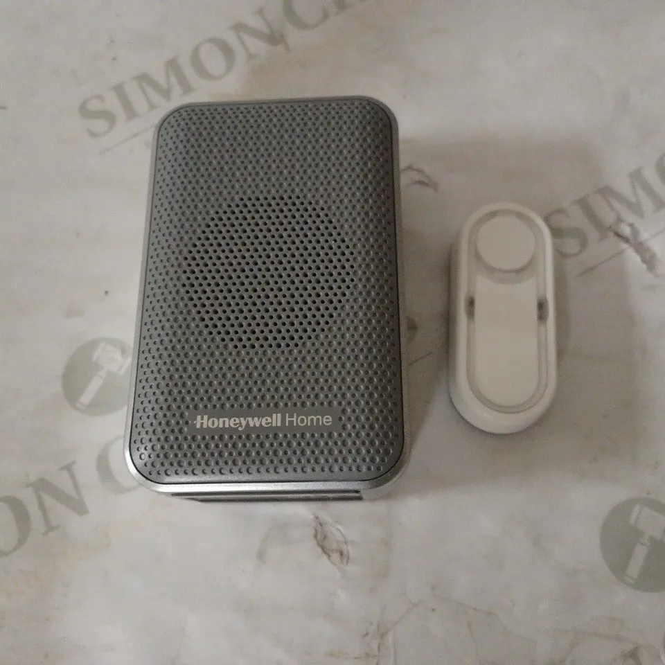 HONEYWELL HOME DC313SG WIRELESS DOORBELL, SILVER GREY