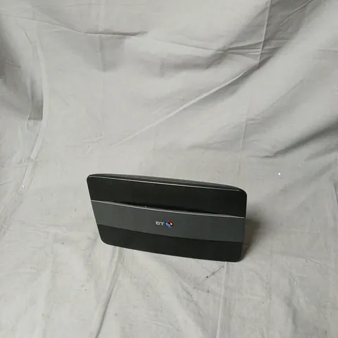 BT HOME HUB 6 WIRELESS ROUTER (HR3M) – BLACK NO CHARGER NOT TESTED.