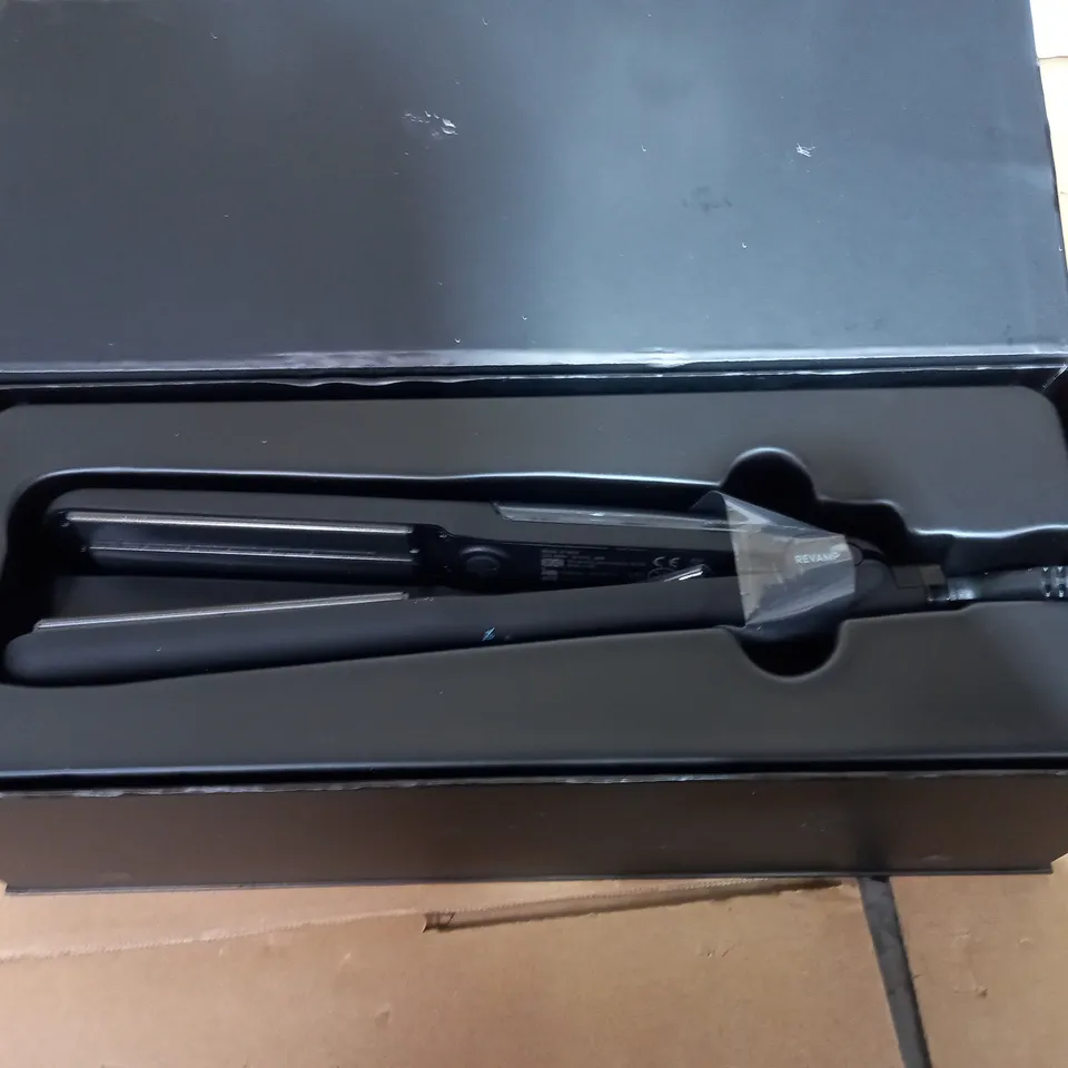 REVAMP PROGLOSS STEAMCARE CERAMIC STRAIGHTENER