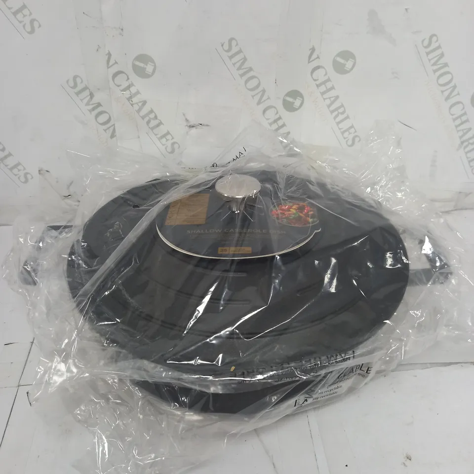 MASTERCLASS SHALLOW CASSEROLE DISH IN BLACK