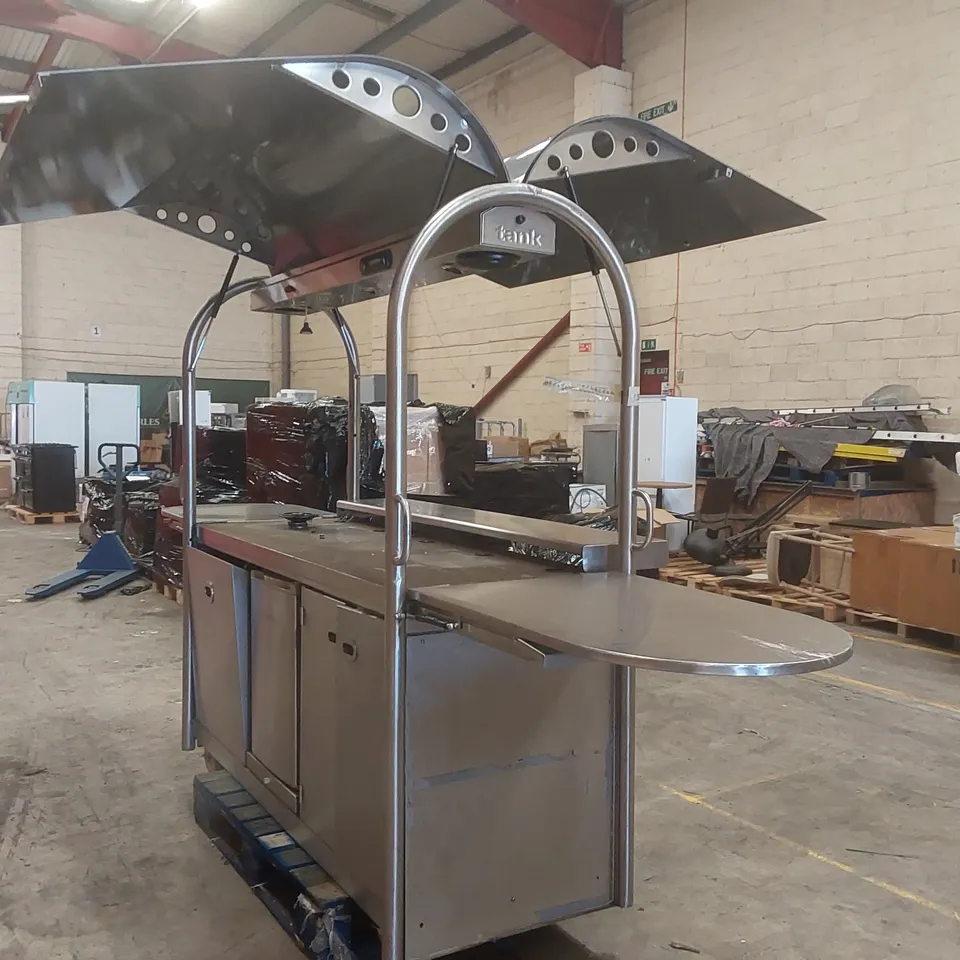 TANK STAINLESS STEEL MOBILE FOOD AND DRINK CATERING STATION