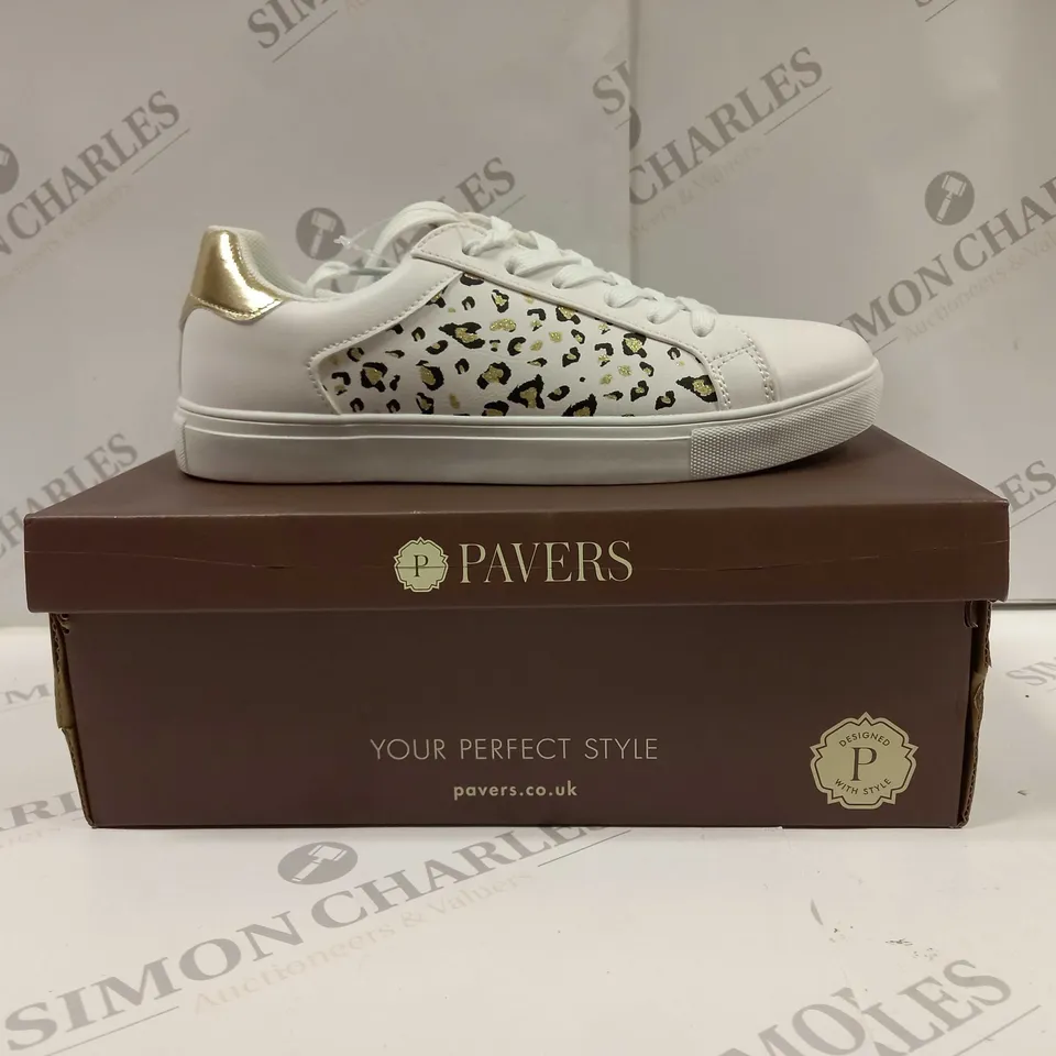 BOXED PAIR OF PAVERS BELLISSIMO SHOES UK SIZE 7 