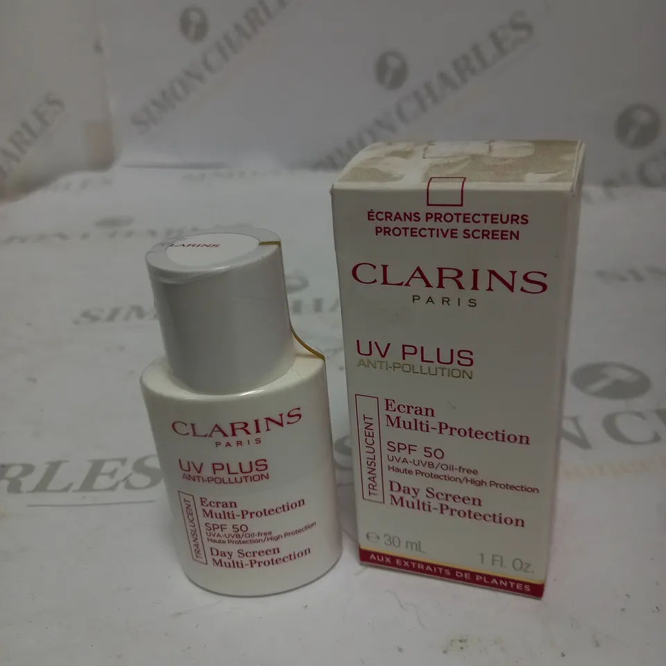 CLARINS DAY SCREEN MULTI-PROTEXTION SPF 50