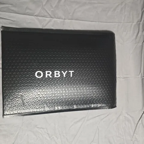 APPROXIMATELY 200 ORBYT BLACK BUBBLE MAILER PACKAGING β PADDED ENVELOPE