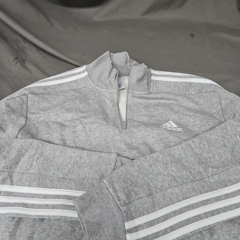 ADIDAS GREY ZIP-NECK TRACK JACKET – MEN'S MEDIUM