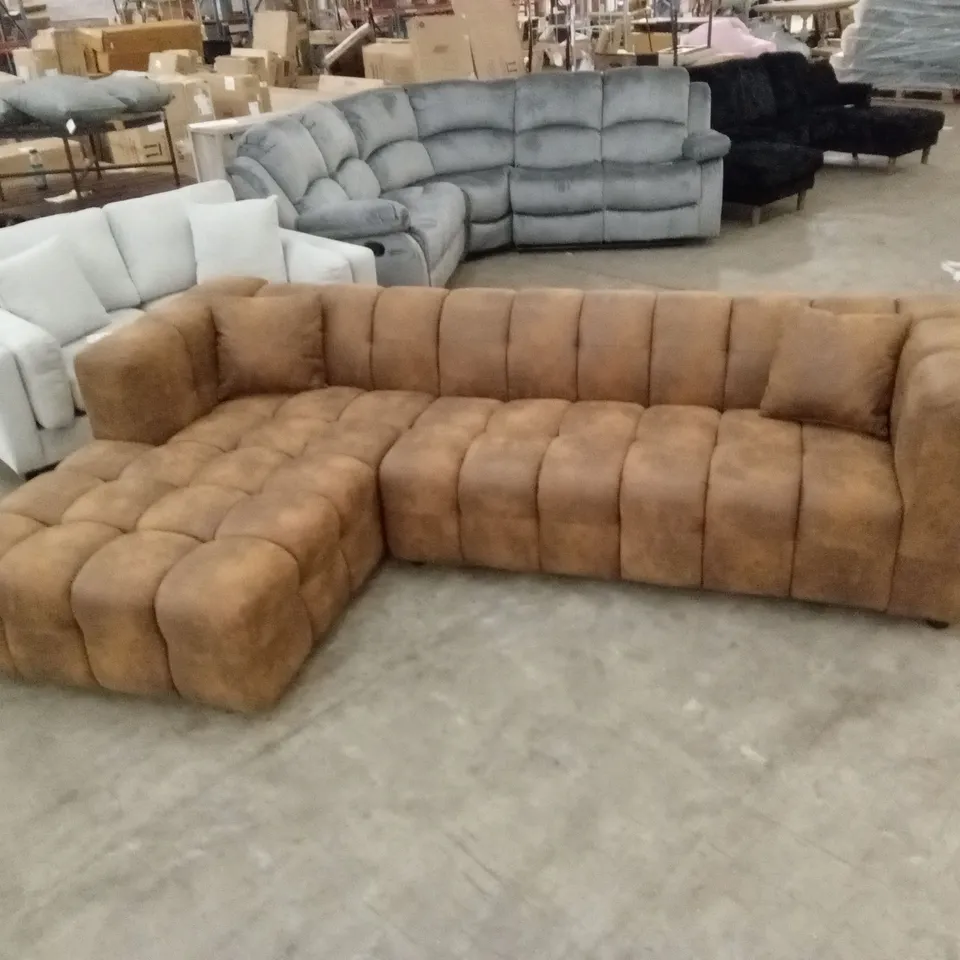 DESIGNER 5 SEATER FABRIC CORNER SOFA - BROWN