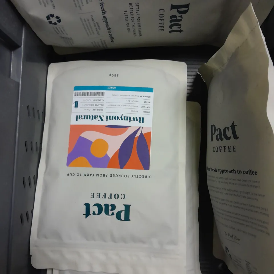 APPROXIMATELY 10 ASSORTED FOOD & DRINK PRODUCTS TO INCLUDE PACT COFFEE, ELLA OAT BARS, CHIA SEEDS ETC 