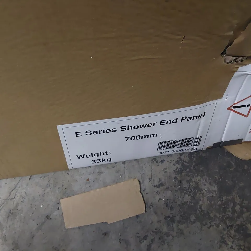BOXED E SERIES SHOWER END PANEL 70mm