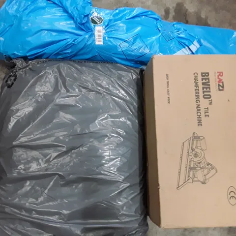 PALLET TO CONTAIN AN ASSORTMENT OF HOUSEHOLD ITEMS TO INCLUDE CAR SEAT COVERS, CAMPING CHAIRS, TV WALL MOUNT AND CHILDREN'S TOYS ECT