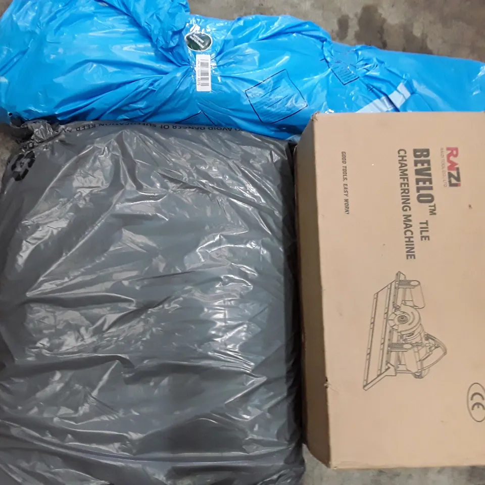 PALLET TO CONTAIN AN ASSORTMENT OF HOUSEHOLD ITEMS TO INCLUDE CAR SEAT COVERS, CAMPING CHAIRS, TV WALL MOUNT AND CHILDREN'S TOYS ECT