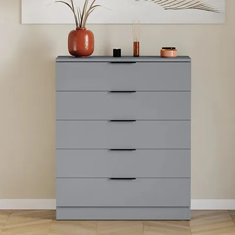 BOXED TREGA 5 DRAWER CHEST - GREY (1 BOX)