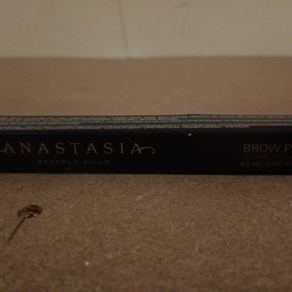 ANASTASIA BROW PEN (0.5ML)
