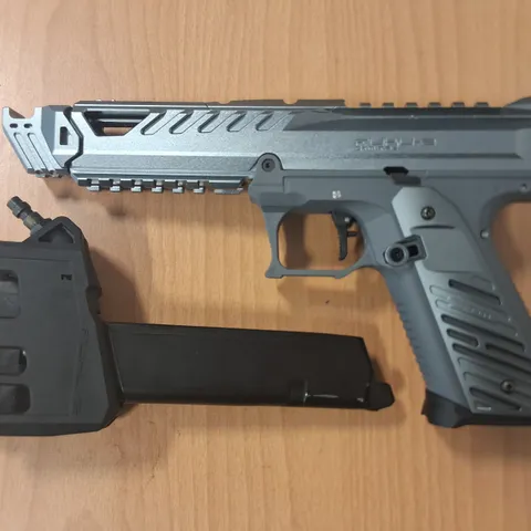 SHARK FUKU-2 CTM-TAC GAS AI4SOFT PISTOL IN NUPROL CASE