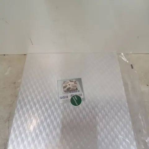 PACKAGED CAKE BOARD