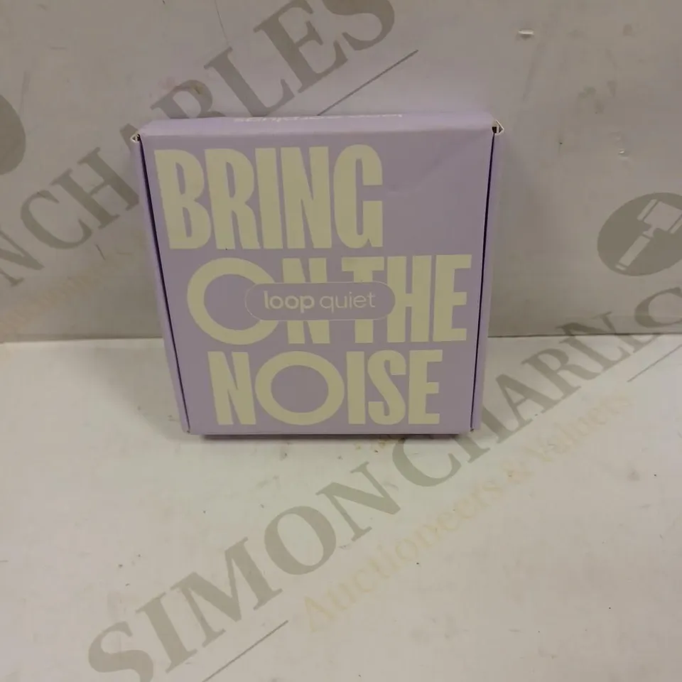 SEALED LOOP QUIET NOISE REDUCTION EARPLUGS - HUSH BLUE