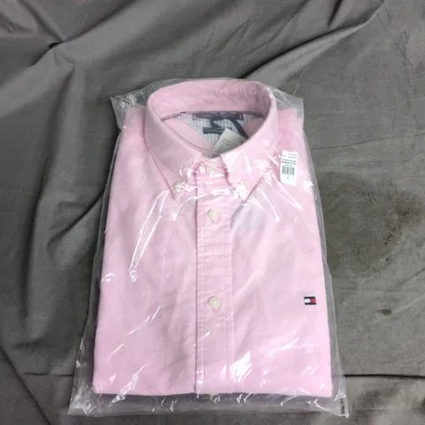 TOMMY HILFIGER SOLID HERITAGE OXFORD RF SHIRT – ROSE PETAL, REGULAR FIT, M