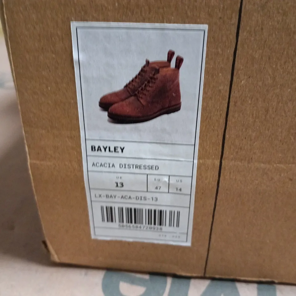LANX BAYLEY ACACIA DISTRESSED BOOTS – UK 13 (EU 47 / US 14)