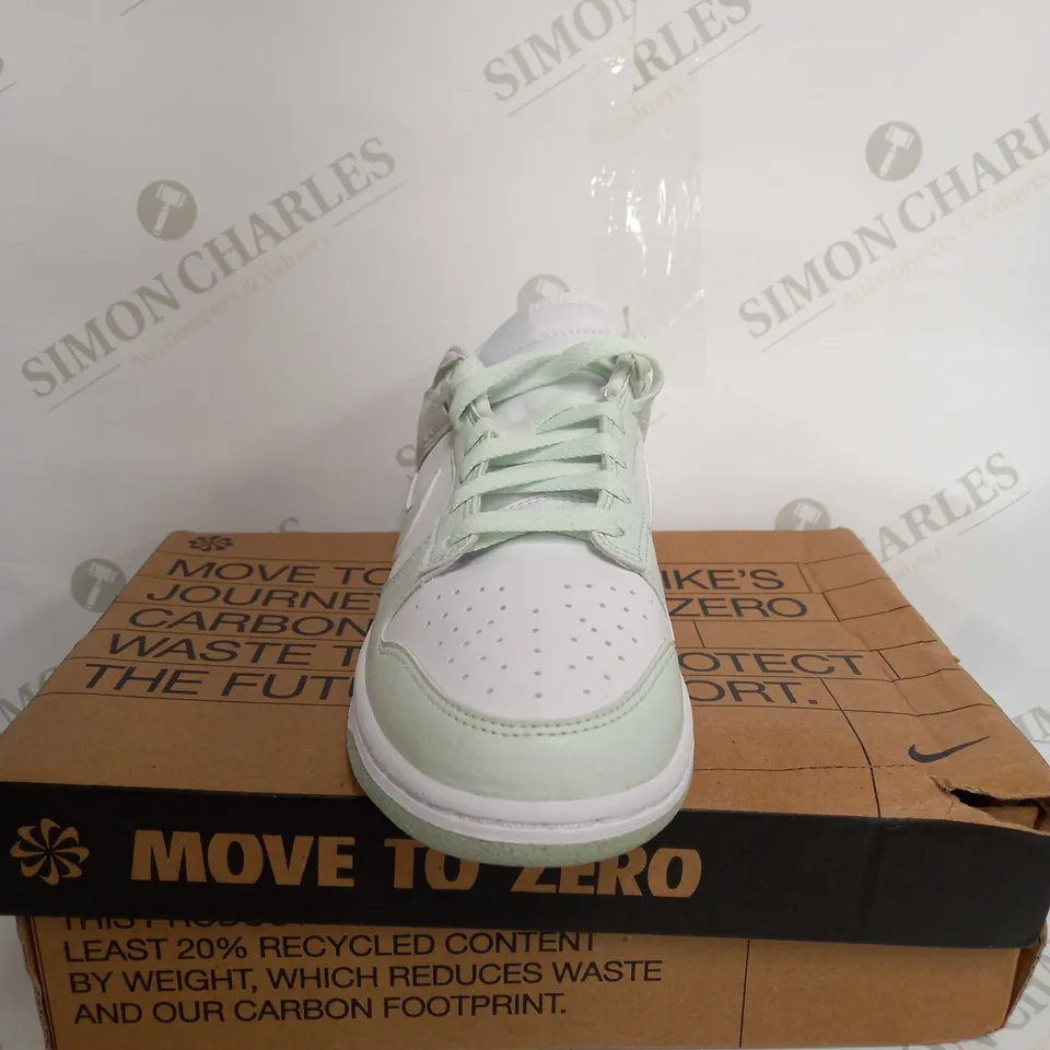 NIKE DINKS LOW NEXT NATURE WOMENS TRAINER - UK 4.5