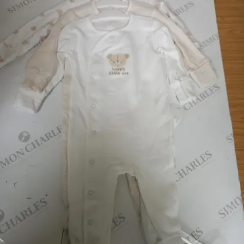 SET OF 3 UNISEX BABYGROWS SIZE 3-6 MONTHS