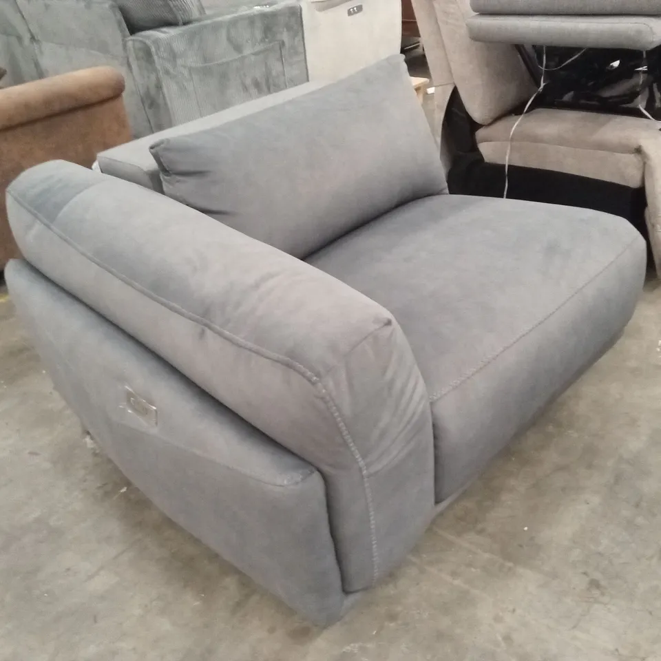 5 X ASSORTED DESIGNER INCOMPLETE OR DAMAGED SOFA PARTS