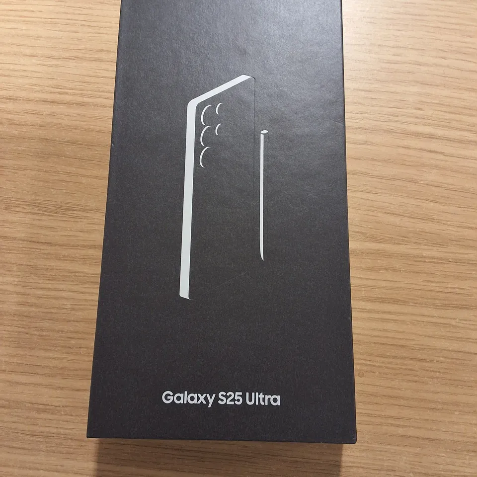 BOXED SAMSUNG GALAXY S25 ULTRA 12GB/256G IN TITANIUM SILVERBLUE - SM-S938B