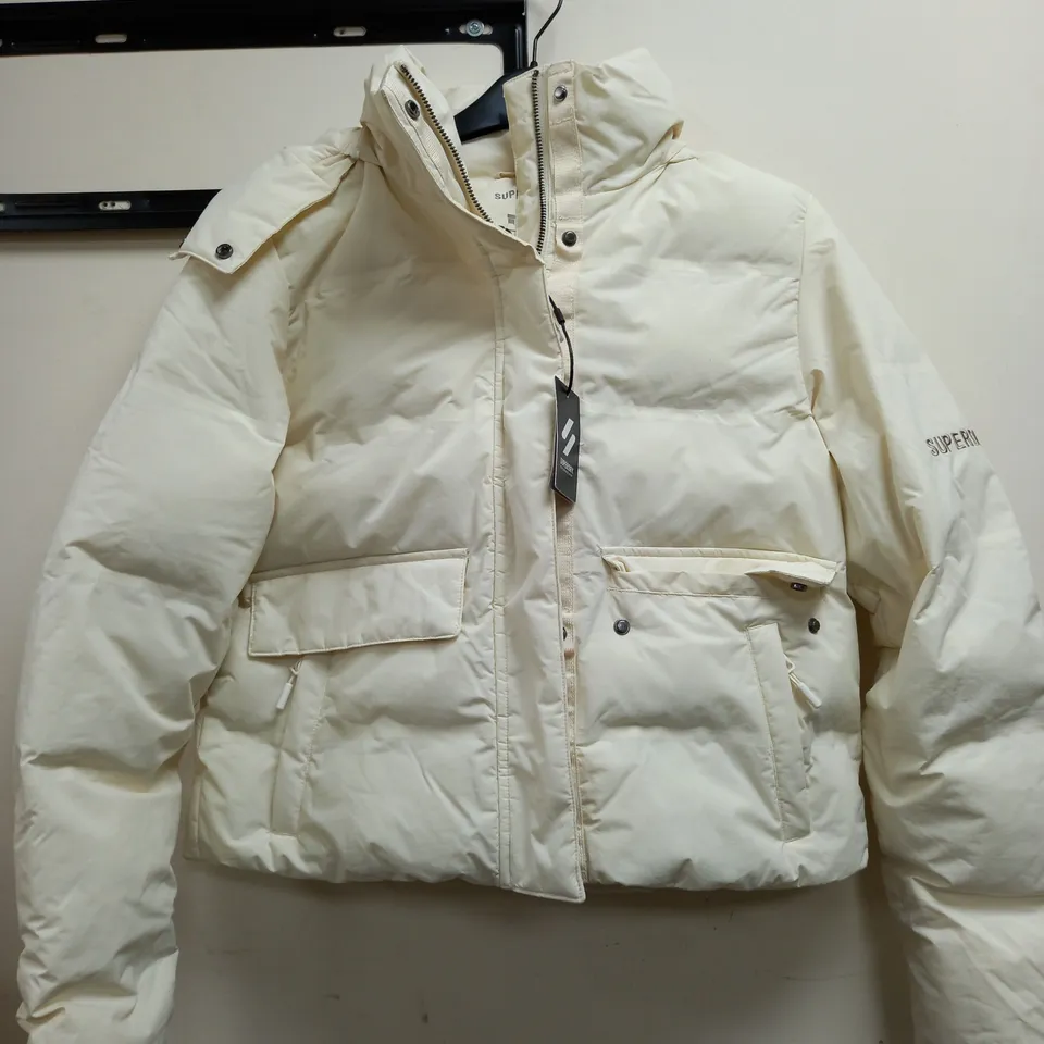 SUPERDRY TRAIN BOXY PUFFER COAT IN WHITE - UK MEDIUM