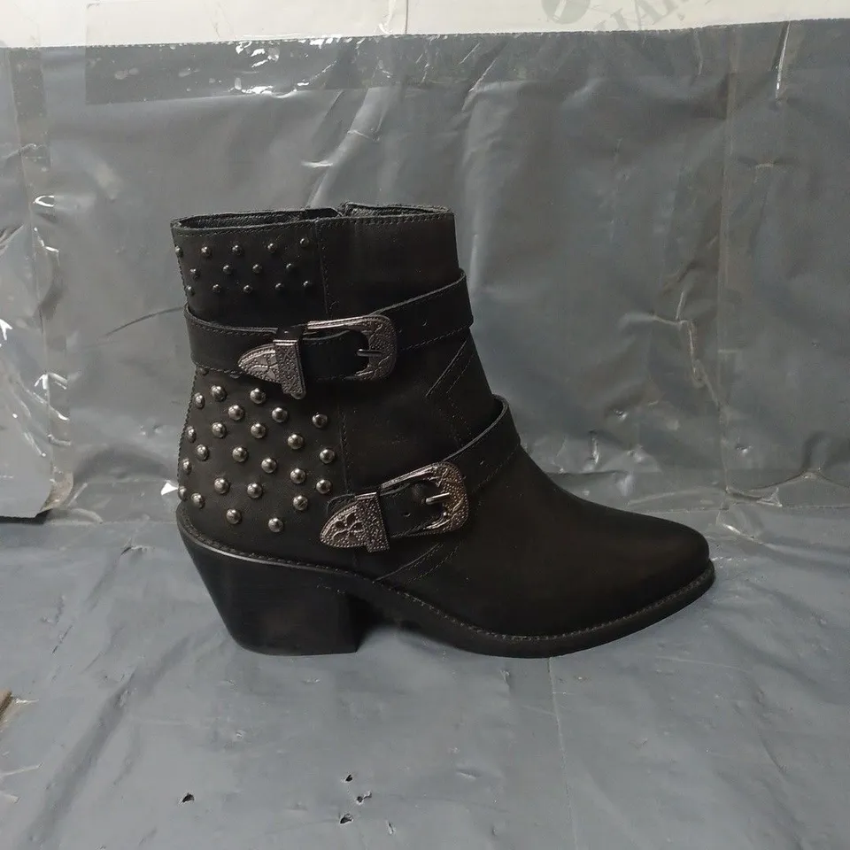 BOXED PAIR OF BLACK LEATHER ANKLE BOOTS - SIZE 36