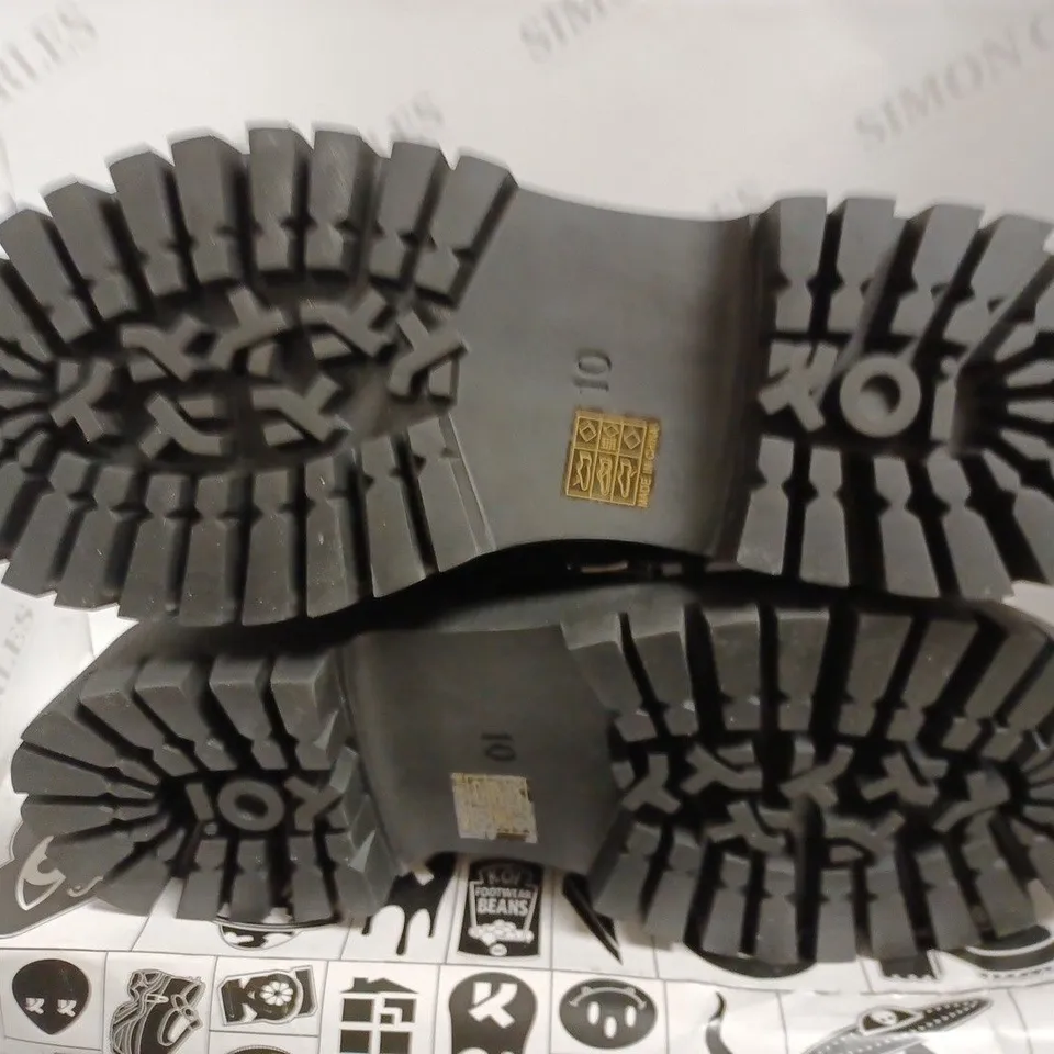 KOI VEGAN ENCHANTRA HEELED LACE UP BOOTS - BLACK SIZE 10