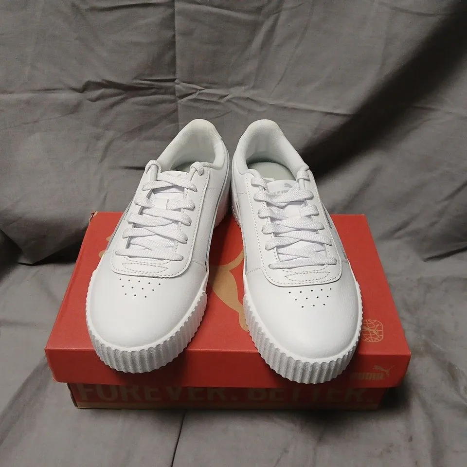 BOXED PUMA CARINA L WOMEN'S TRAINERS – WHITE/SILVER, UK 5.5 (EU 38.5)