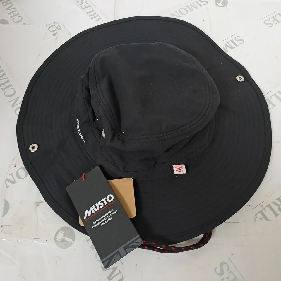MUSTO EVO FD BRIMMED HAT - L/G