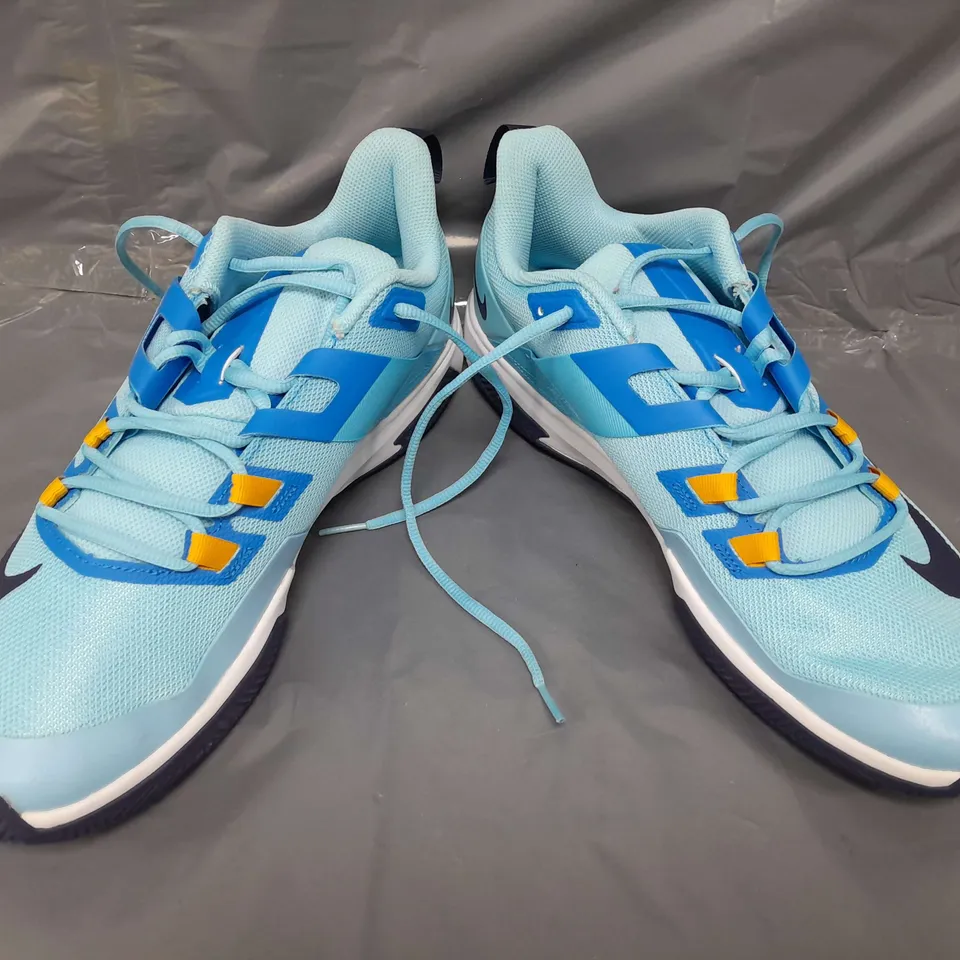 BOXED PAIR OF NIKE VAPOR SHOES IN BLUE UK SIZE 11