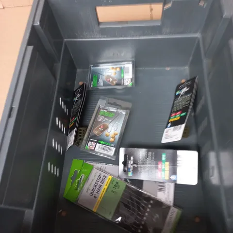 TOTE OF APPROXIMATELY 7 ASSORTED ITEMS TO INCLUDE: FISH ACCELERANT POWDER 