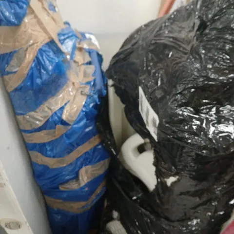 CAGE OF ASSORTED ITEM TO INCLUDE - WOODEN GREEN HOUSE - GREY SLIDE 