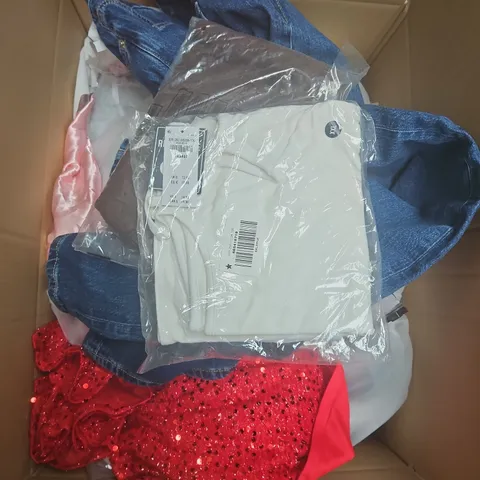LARGE BOX OF APPROXIMATELY 25 ASSORTED CLOTHING ITEMS IN VARIOUS COLOURS, STYLES AND SIZES - COLLECTION ONLY