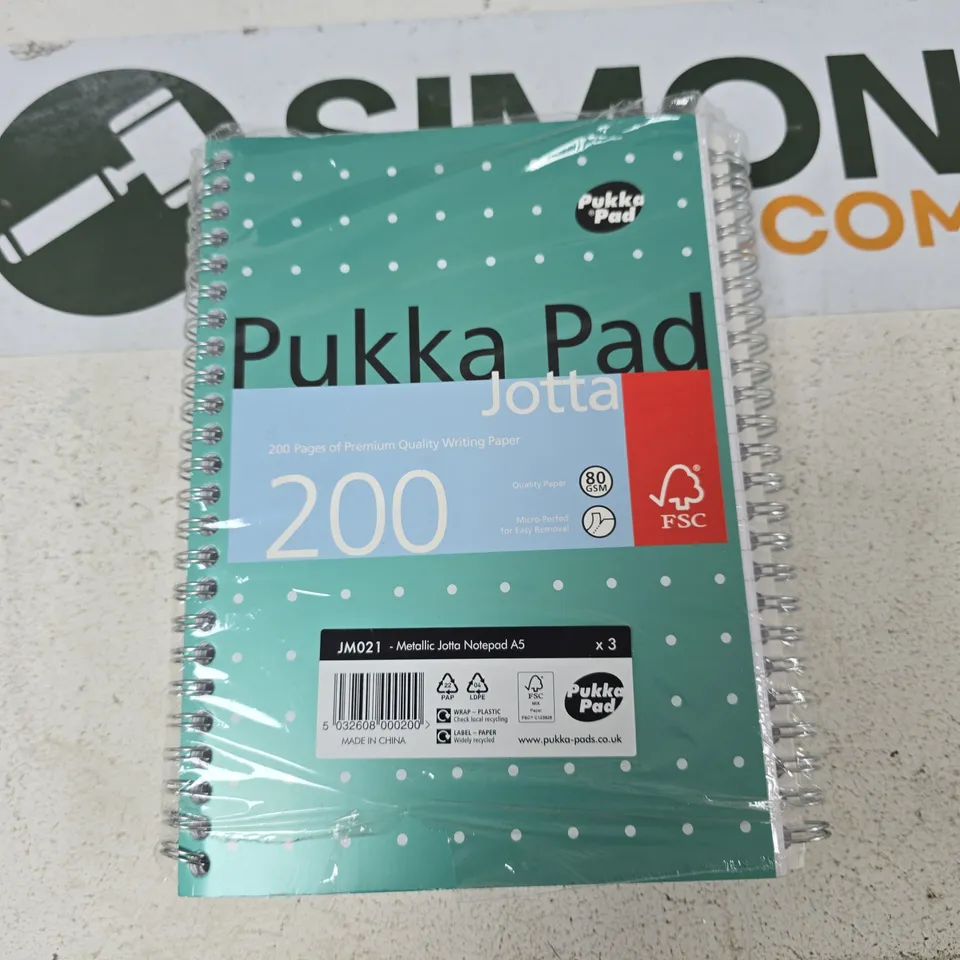 TOTE OF APPROXIMATELY 13 ASSORTED ITEMS TO INCLUDE: PUKKA PADS
