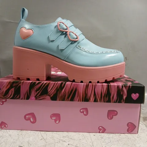 BOXED PAIR OF KOI COTTON CANDY DREAMSCAPE OXFORD PLATFORM SHOES IN BLUE SIZE UK 7