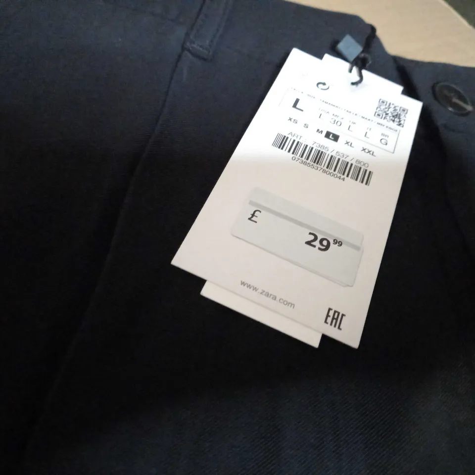 GAP BLACK WIDE LEGGED TROUSERS - LARGE