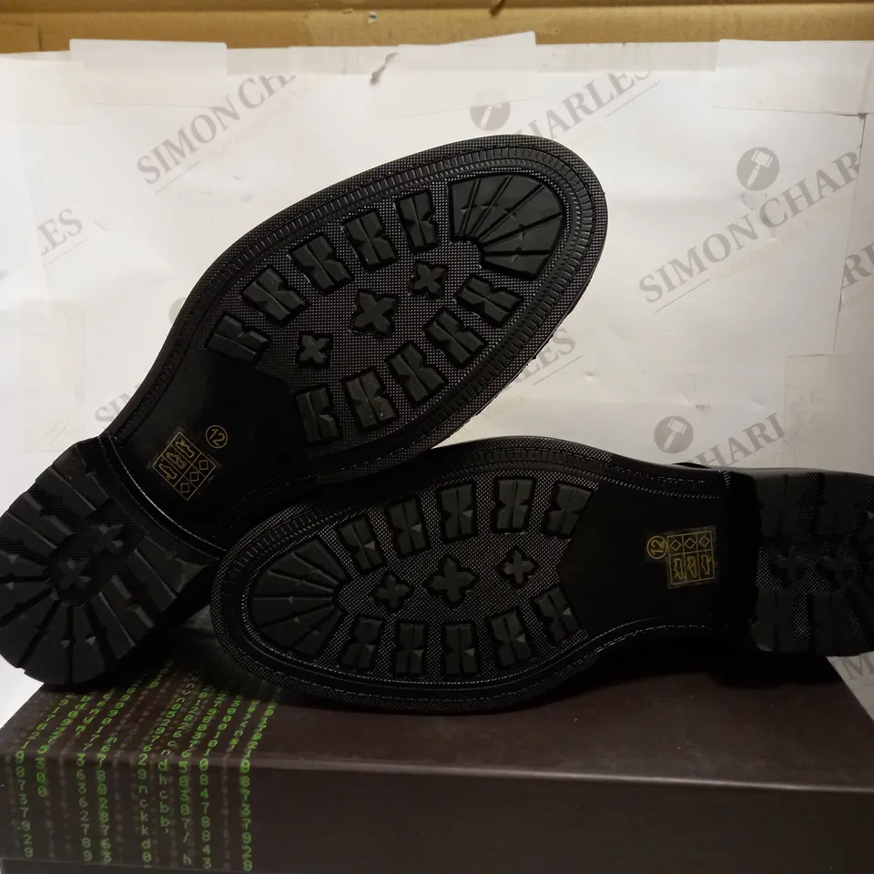 KOI VEGAN LEATHER PONTIFF SULYVAHN MEN'S HOLGRAM SHOES UK SIZE 12