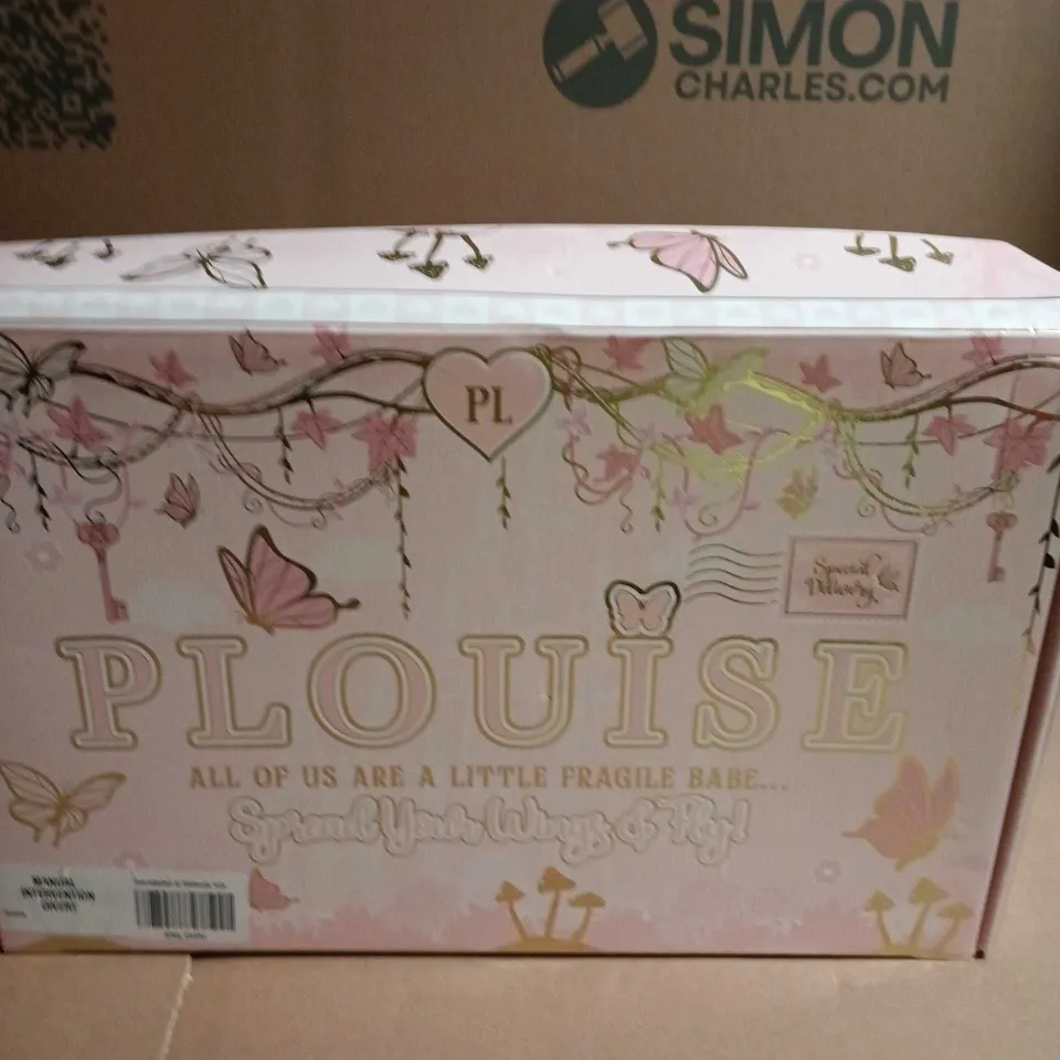 SEALED PLOUISE WE ARE ALL A LITTLE FRAGILE BABE MYSTERY BOX