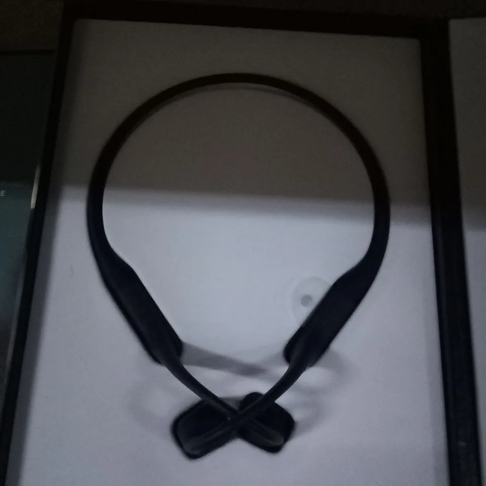 AFTERSHOKZ AEROPEX OPEN-EAR WIRELESS HEADPHONES