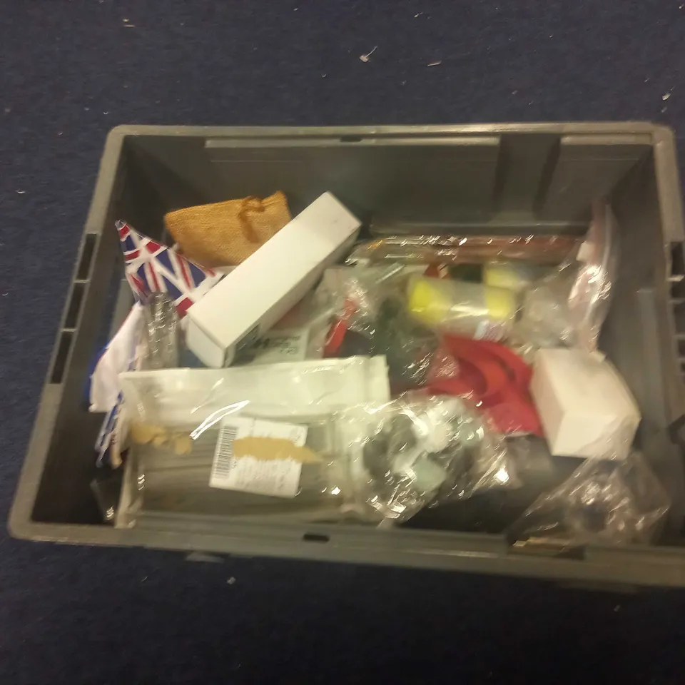 LOT OF ASSORTED HOUSEHOLD GOODS TO INCLUDE STEEL ICE TONGS, PLASTIC STAPLER, AND PERFECT PET RIBBON ETC.