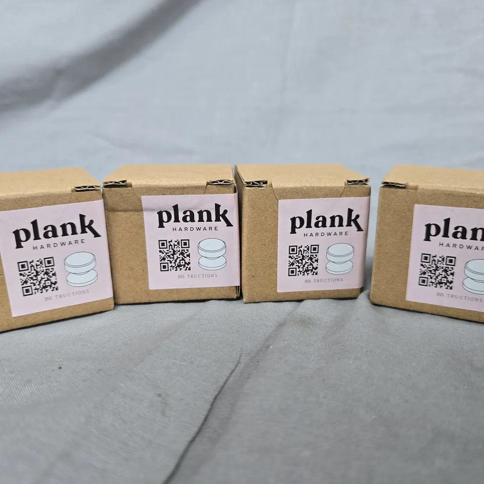 4 BOXED AND SEALED PLANK HARDWARE FELIX KNOBS (ANTIQUE)