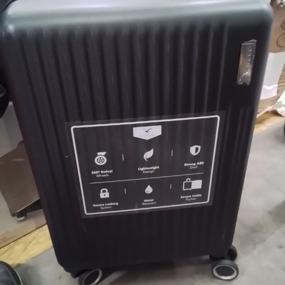 LUGG TRAVEL SUITCASE BLACK