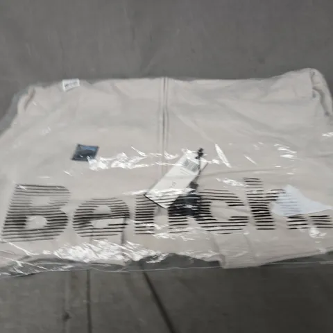 BAGGED BENCH HOODIE - SIZE XXL