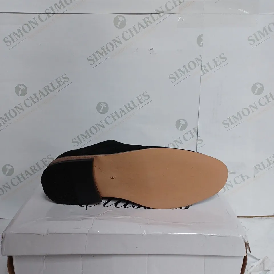 CLASSIC MENS JACK BROGUE N BLACK - SIZE 8