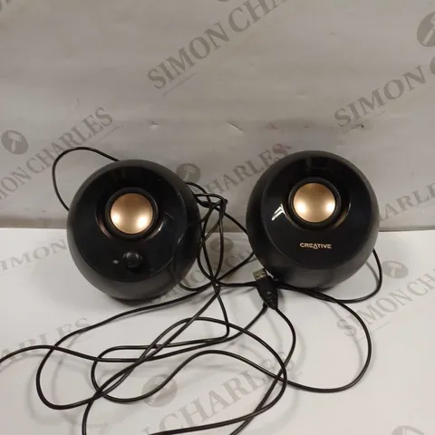 CREATIVE PEBBLE USB SPEAKERS