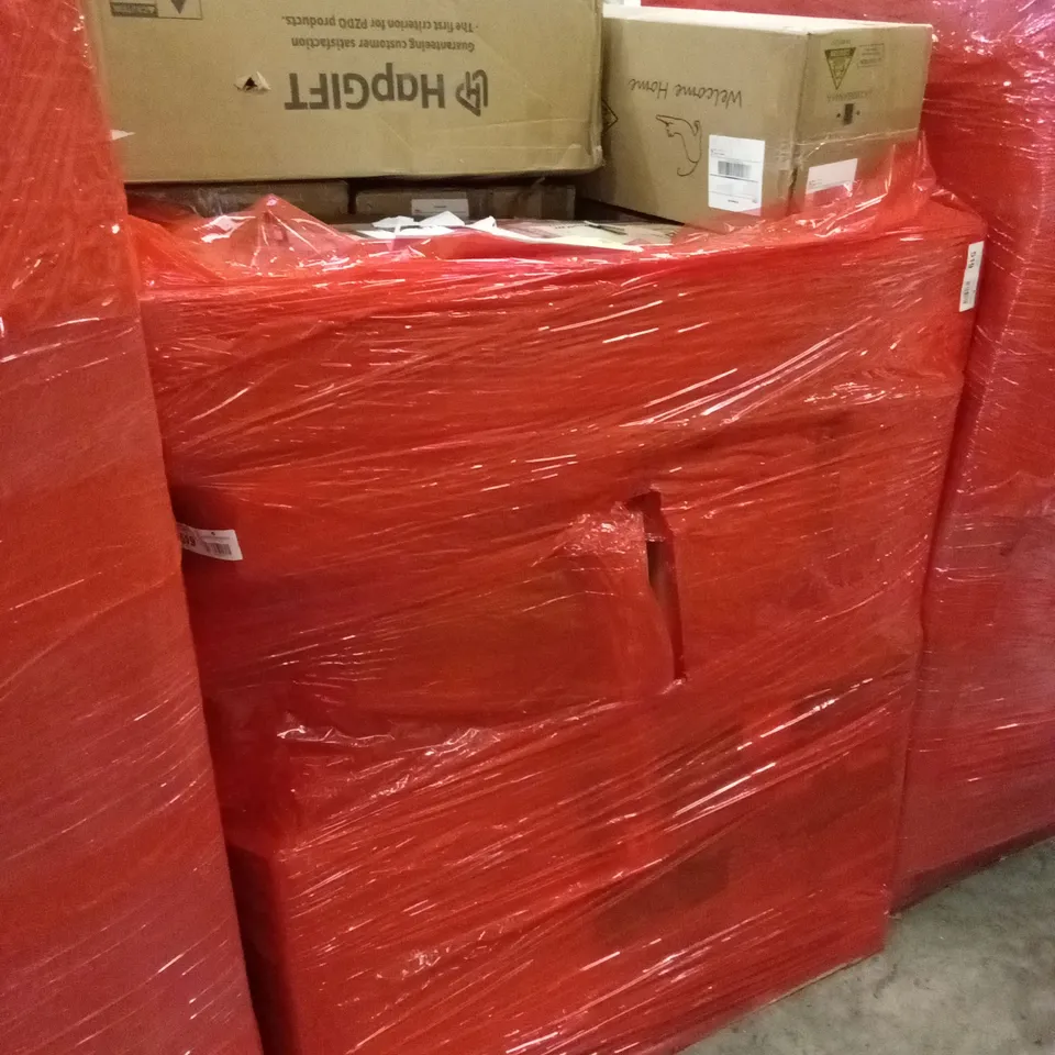PALLET OF ASSORTED HOUSEHOLD GOODS AND PRODUCTS TO INCLUDE; GAMING CHAIR, PRESSURE WASHER, BOXED FURNITURE ETC