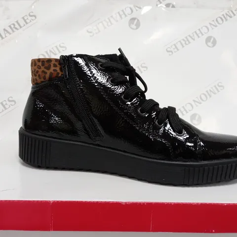 BOXED RIEKER HIGH TOP CUFFED SHOES, LEOPARD/BLACK - SIZE 7.5