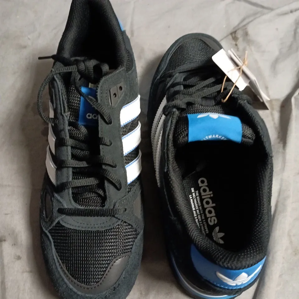 ADIDAS ZX 750 TRAINERS – BLACK/BLUE, UK 7.5 (US 8)