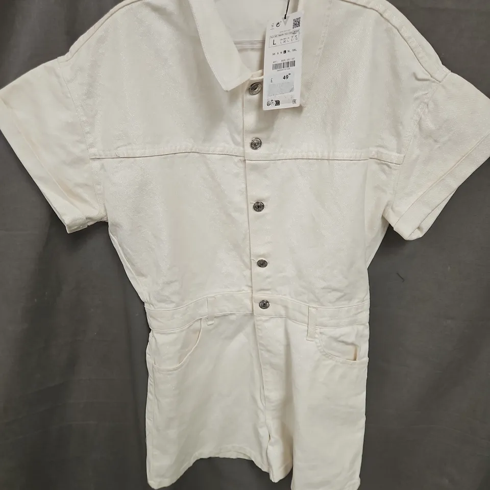 ZARA DENIM ROMPER IN IVORY SHIMMER SIZE L